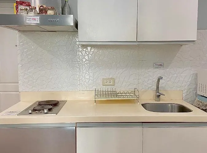 1br Azure Urban Residences - View By Cozybnb Aparthotel Manila